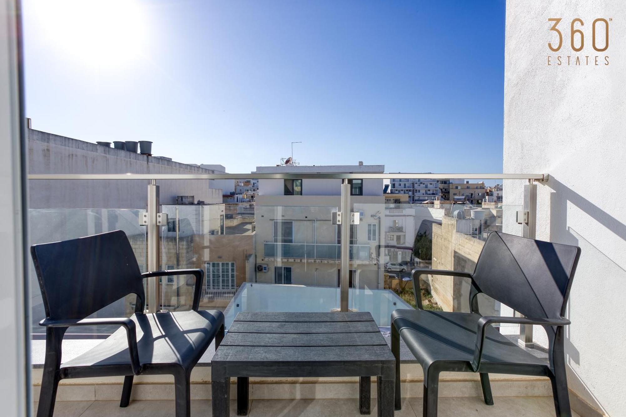 The Swieqi Poolside Suites Is-Swieqi Eksteriør bilde