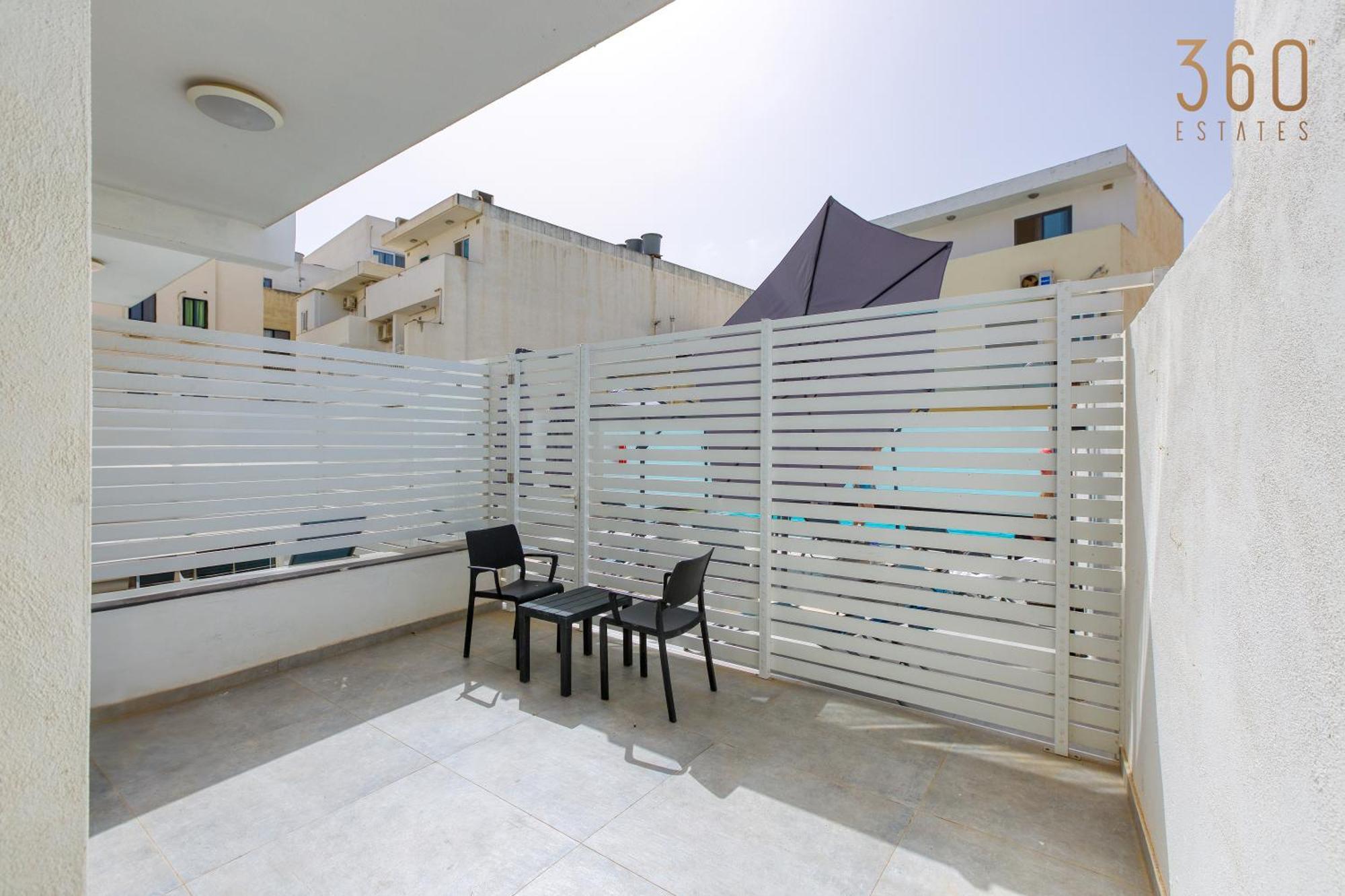 The Swieqi Poolside Suites Is-Swieqi Eksteriør bilde